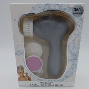 NIB - Pro Beauty Facial Cleaning Brush (4 removable heads)